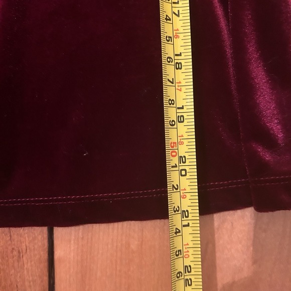 One Clothing Los Angeles-Burgundy Velvet Top-Sz M-Fairy-Vamp-Coquette - Picture 8 of 8